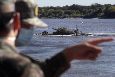 На территории ОРДЛО постоянно находятся около 800 российских офицеров и генералов, - разведка 