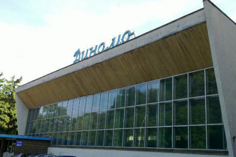 Во Львове после занятия плаванием в бассейне умерла 10-летняя девочка
