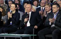 Путин возглавил общественное движение "Народный фронт - за Россию"