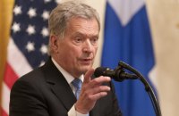 ​Президент Фінляндії заявив Путіну про намір вступити в НАТО