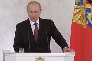 Путін: Крим передали Україні, як мішок картоплі