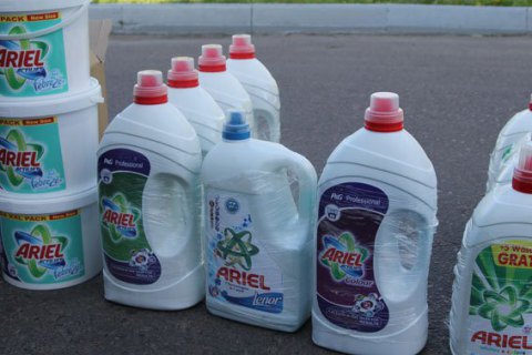В Луцке нашли подпольное производство товаров Procter & Gamble
