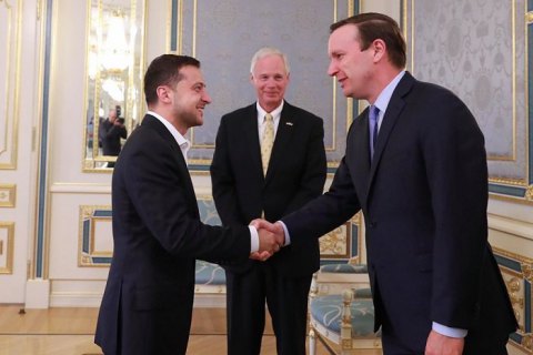 Сенаторы США заверили Зеленского в поддержке Украины