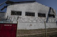 СБУ повідомила про підозру ексочільнику Оленівської колонії, причетного до катування військових