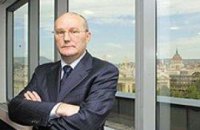 В Венгрии арестован глава бывшей газовой компании Фирташа
