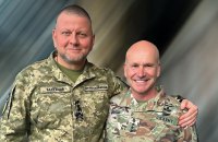 Валерій Залужний зустрівся з головнокомандувачем сил НАТО в Європі Крістофером Каволі