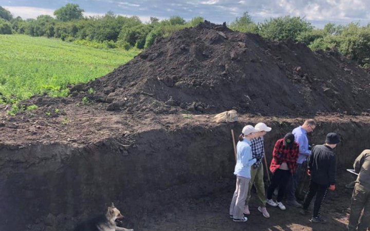 Археологи почали розкопки кургану на Хмельниччині