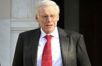 Банки отказались списывать больше половины греческого долга