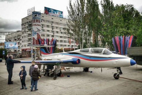 Россия начала поставки авиатоплива в ОРДЛО