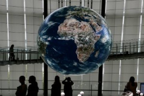 Лауреаты Нобелевской премии назвали самые большие угрозы для науки и человечества