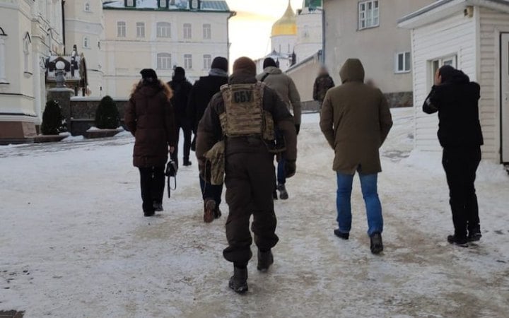СБУ прийшла з обшуками в Почаївську лавру: клірики ставили під сумнів суверенність України і ображали іудеїв (доповнено)