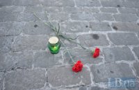 Ночью погиб один военный, трое получили ранения
