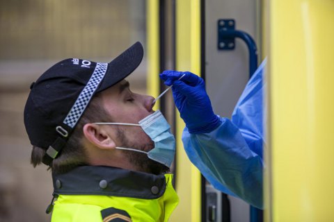 Чехія почала кампанію масового тестування на коронавірус