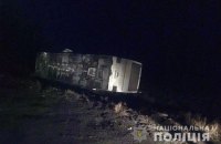 В Донецкой области перевернулся автобус с 50 пассажирами