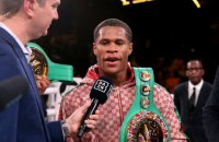Американский боксер восстановлен в статусе чемпиона WBC в весе Ломаченко