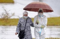 В Україні від ковіду за добу одужало на 535 людей більше, ніж захворіло