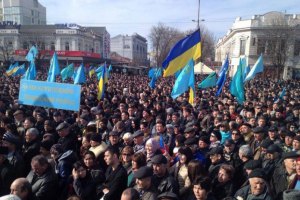Со здания Меджлиса неизвестные сняли украинский флаг
