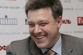 Тягнибок получил удостоверение кандидата в президенты