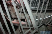 В Киеве на проспекте Бажана Lexus протаранил забор