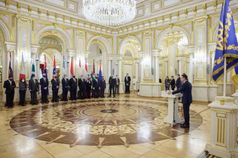 Зеленський прийняв вірчі грамоти новопризначених послів