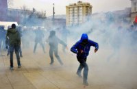 У Косові другий день тривають заворушення
