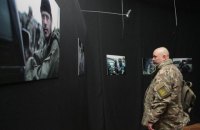 В Киеве открылась фотовыставка погибшего бойца АТО