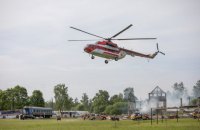 На Чернігівщині російські окупанти поцілили в аеродром ДСНС