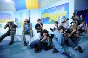 LB.ua транслирует телемарафон "Повний доступ"