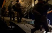 Российские военные продолжают прибывать в Казахстан вместе с техникой