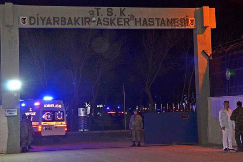 Три сотрудника жандармерии погибли в результате теракта в Турции