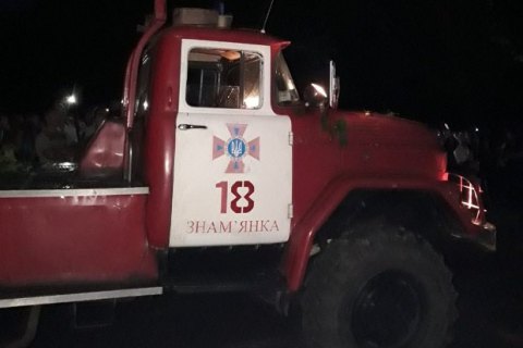 В Знаменке ​ветер занес на дерево воздушный шар с людьми 