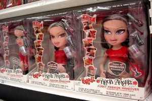 Производитель кукол Bratz отсудил у Mattel 309 миллионов долларов