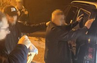 Голову митного посту "Міжнародний аеропорт «Одеса»" підозрюють в хабарництві