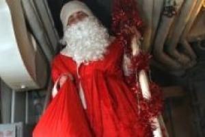 Деда Мороза может настигнуть инсульт и ожирение