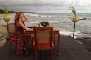 Жена Бадоева на Шри-Ланке ждала цунами 