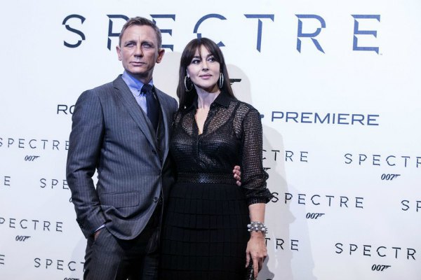 Дэниел Крейг и Моника Белуччи на премьере Бонда в Милане