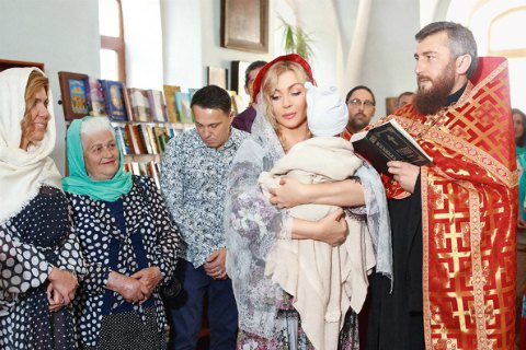 Ирина Билык с сыном Табризом
