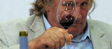Жерар Депардье не покупал виноградники в Крыму