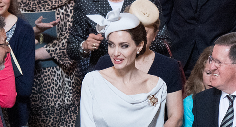 Анджелина Джоли затмила всю королевскую рать на церковной службе в Лондоне