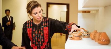 Королева Иордании опровергла информацию о своей расточительности