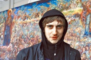 Ивано-Франковский художник рисует портрет за 30 секунд