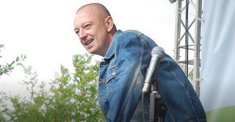 Известный белорусский рок-музыкант скоропостижно скончался в день концерта