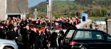 В Ирландии похоронили солистку The Cranberries 