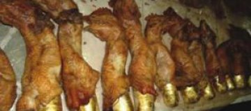 В Нигерии изъяли жареных кур с кокаином