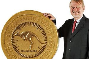 В Австралии отлили золотую монету весом в тонну