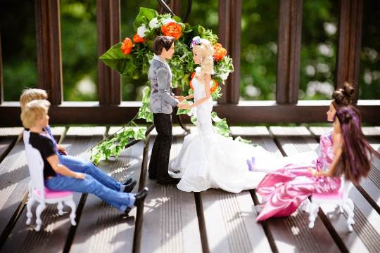 Церемония бракосочетания Кена и Барби