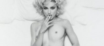 Голую Мадонну с сигаретой продали за $24 тыс.