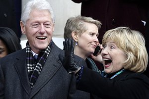 Хиллари и Билл Клинтон впервые станут бабушкой и дедушкой
