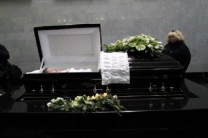 Похороны жены Пороховщикова сняли на видео