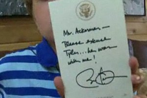 Обама написал школьнику объяснительную записку 